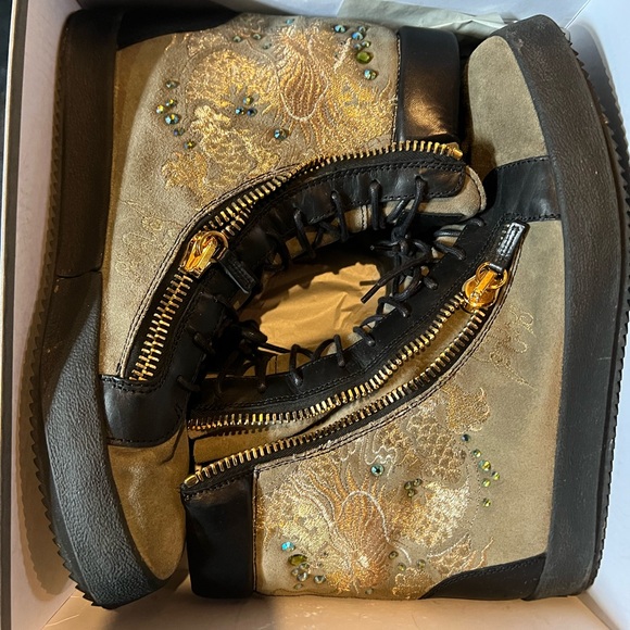 Giuseppe Zanotti Black and Tan Embroidered Boots